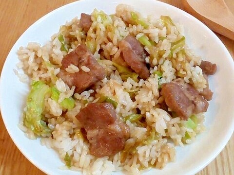 焼肉のたれで美味い♡豚肉とキャベツのボリューム炒飯